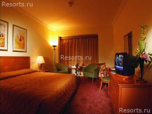 Towers Rotana Hotel 6